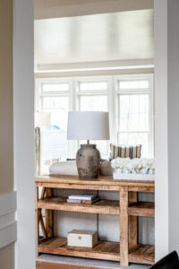 Family room console with table lamp
