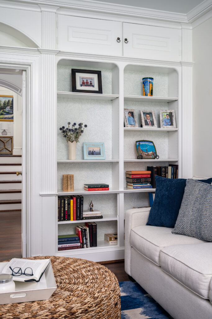 Built ins with decor